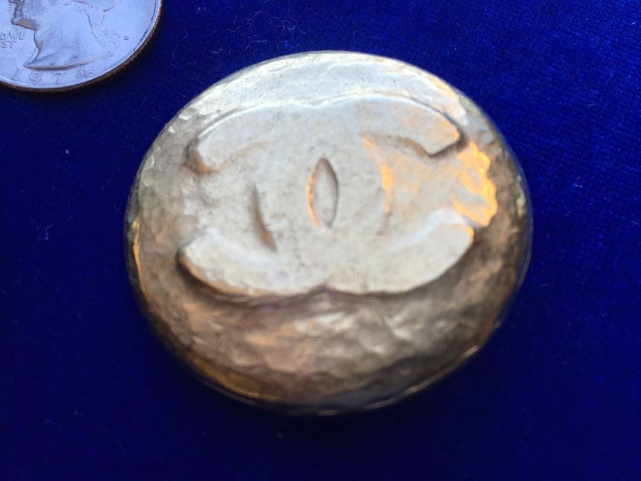 Genuine Chanel Costume Signature Earrings Wt:39.6g [Photo 3]