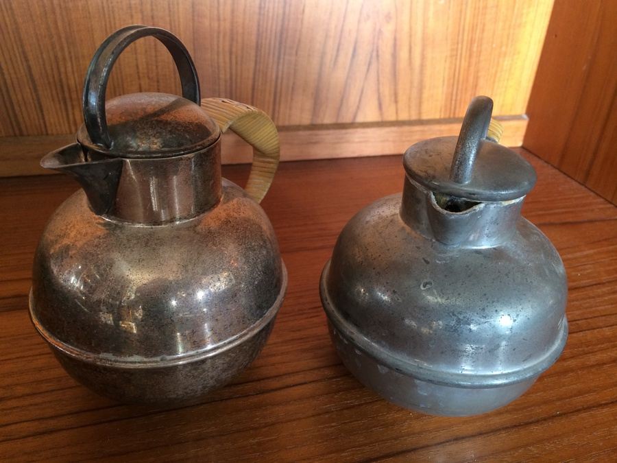 (2) Small Teapots [Photo 2]