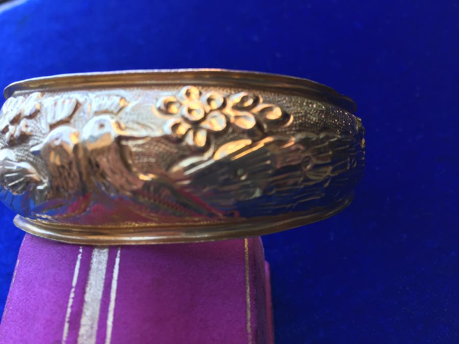 23k Gold Peacock Repoussé Design Bracelet In Cartouche Wt:22.4g [Photo 7]