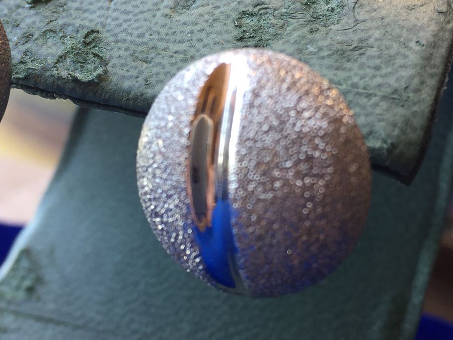 18k White Gold Button Style Earrings Wt:10.5g [Photo 5]