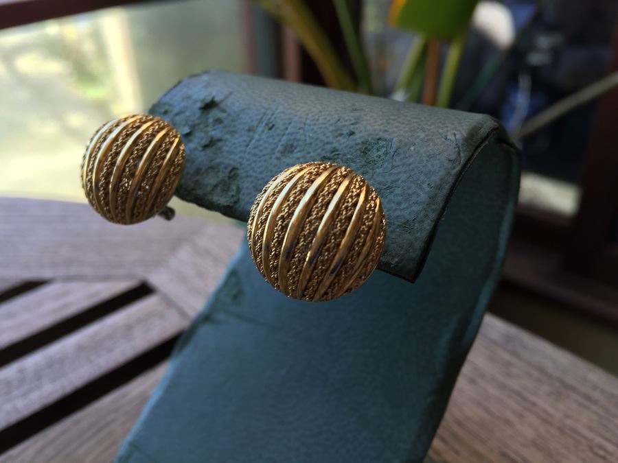 18k Gold Italian Ribbed Rope Earrings Wt:13.9g [Photo 5]