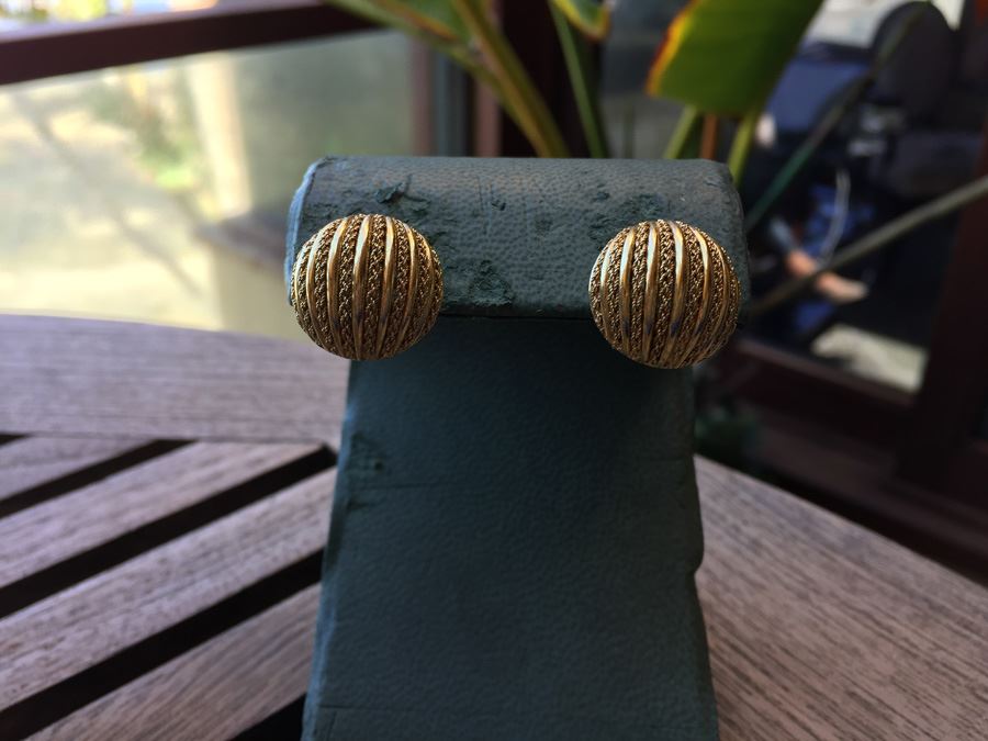 18k Gold Italian Ribbed Rope Earrings Wt:13.9g [Photo 4]