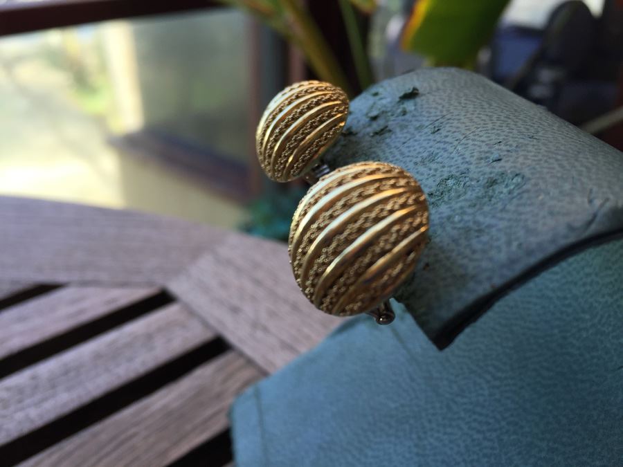 18k Gold Italian Ribbed Rope Earrings Wt:13.9g [Photo 6]