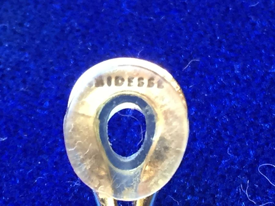 18k Gold Clips Tahitian Iridesse Tiffany & Co Pearls 8mm Wt:11.2g [Photo 8]