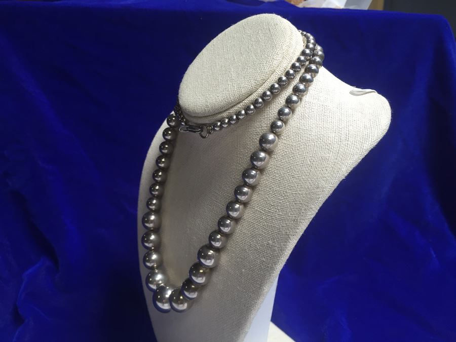 Native American Silver Bead Necklace Wt:69g [Photo 4]