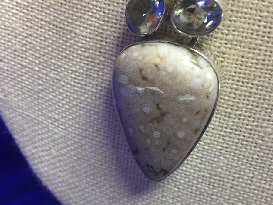 Designer Style Necklace Including Genuine Stones Wt:102.3g [Photo 4]