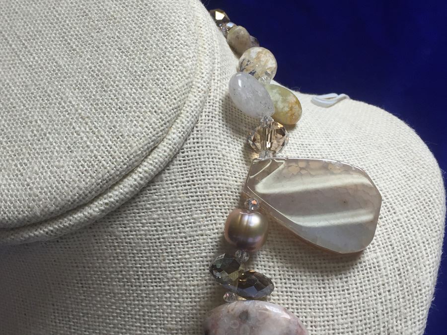 Designer Style Necklace Including Genuine Stones Wt:102.3g [Photo 9]