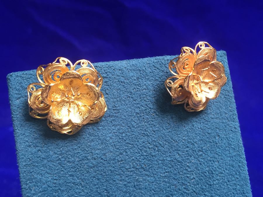 22k Gold Flower Earrings Wt:11.8g [Photo 6]