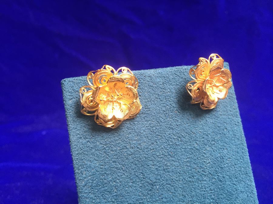 22k Gold Flower Earrings Wt:11.8g [Photo 4]