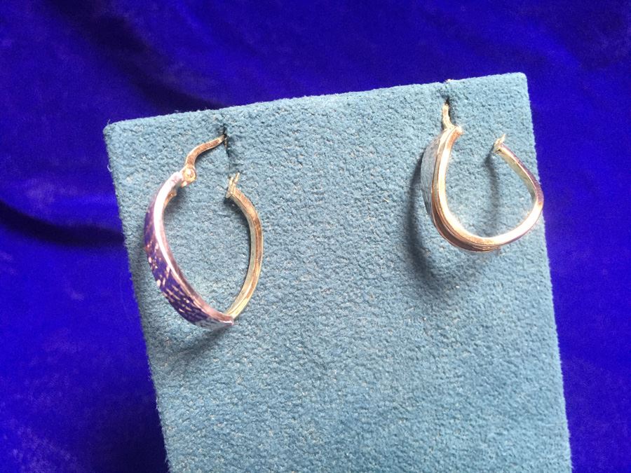 14k Gold Two Toned Italian Earrings Wt:2.2g [Photo 4]