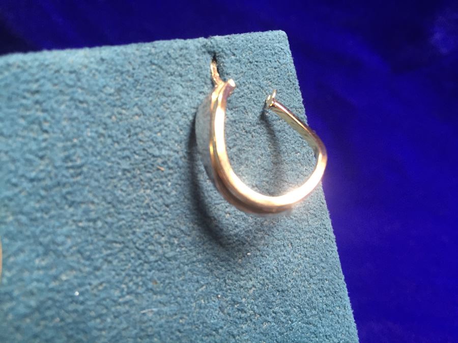 14k Gold Two Toned Italian Earrings Wt:2.2g [Photo 5]