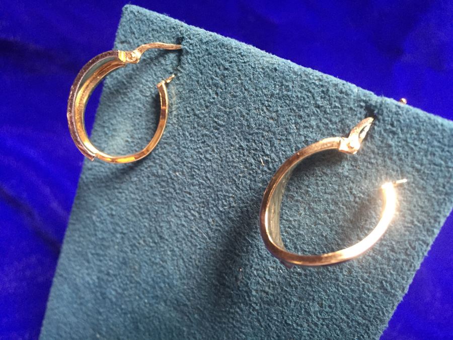 14k Gold Two Toned Italian Earrings Wt:2.2g