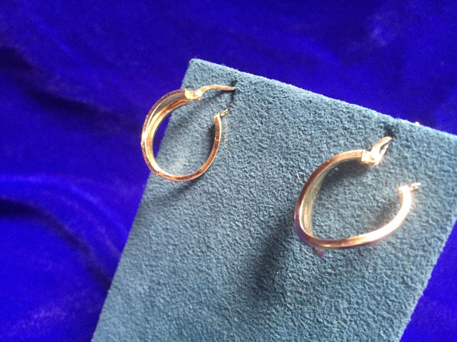 14k Gold Two Toned Italian Earrings Wt:2.2g [Photo 6]