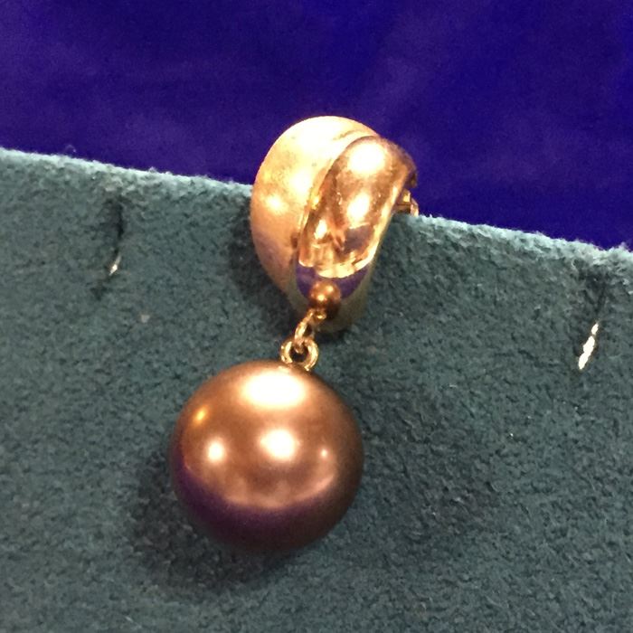 18k Gold Single Tahitian Pearl Earring Wt: 6.6g [Photo 5]