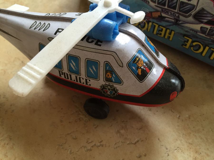 Fire Chief Helicopter Wind-Up Tin Toy HR-822 COTC In Box [Photo 3]