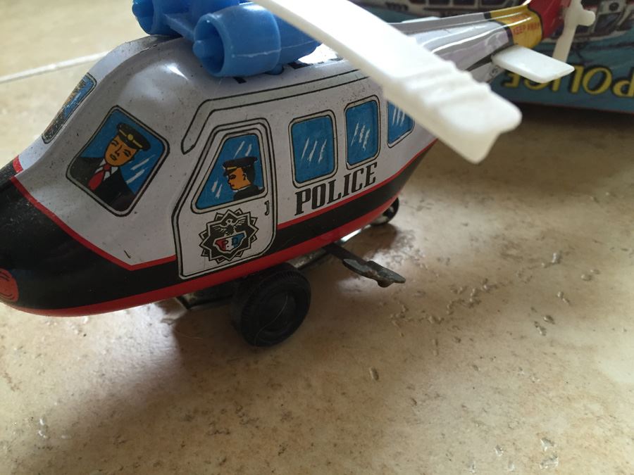 Fire Chief Helicopter Wind-Up Tin Toy HR-822 COTC In Box [Photo 9]