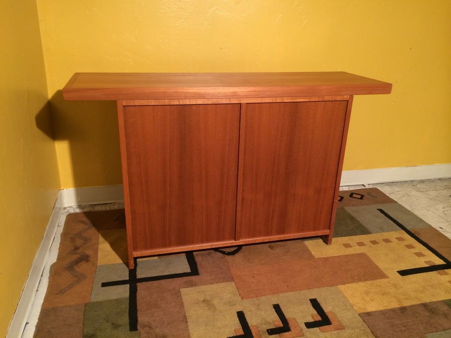 Teak Veneer Console Table / Bar [Photo 2]