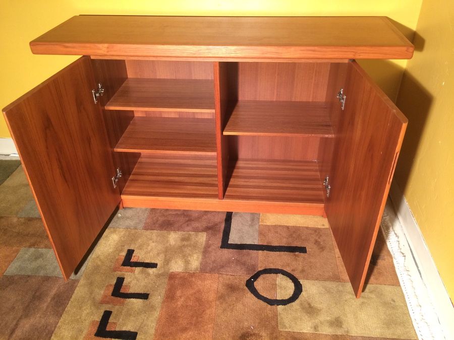 Teak Veneer Console Table / Bar [Photo 6]