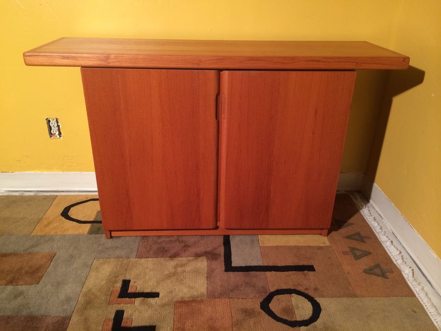 Teak Veneer Console Table / Bar