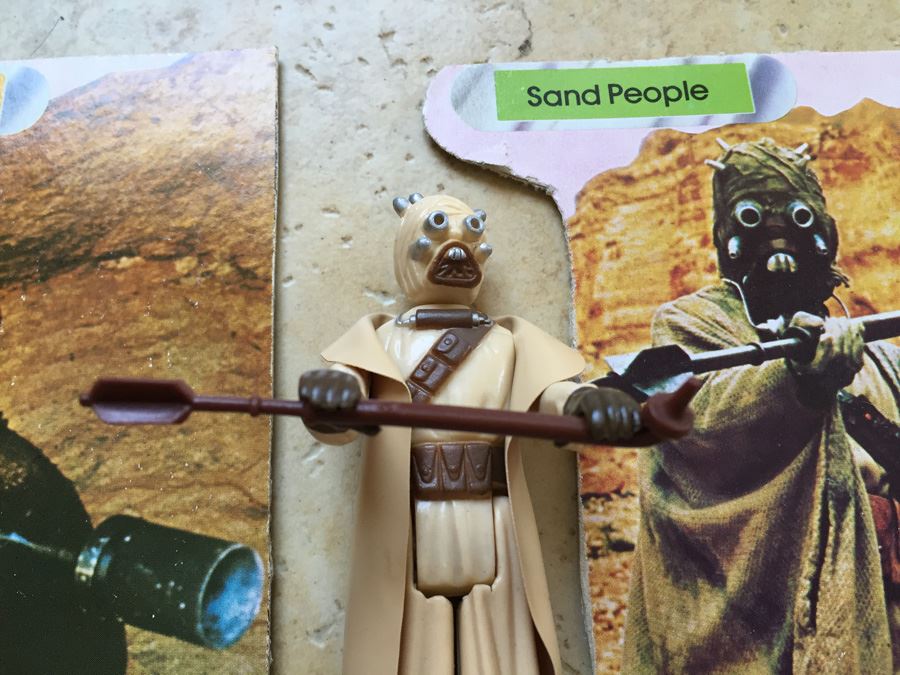 STAR WARS Kenner Action Figure 1977 Jawa, 1977 Sand People, 1978 Hammerhead And 1983 Ree Yees With Portion Of Cards Excellent Condition Never Played With [Photo 3]