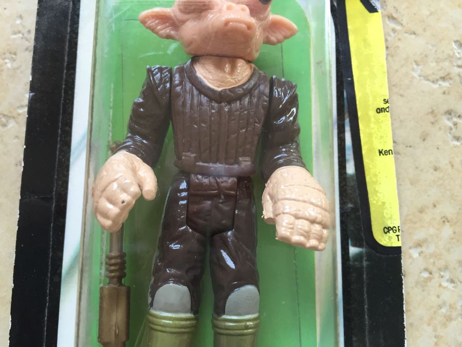 STAR WARS Kenner Action Figure 1977 Jawa, 1977 Sand People, 1978 Hammerhead And 1983 Ree Yees With Portion Of Cards Excellent Condition Never Played With [Photo 5]
