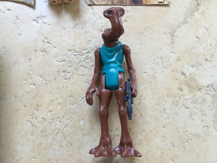 STAR WARS Kenner Action Figure 1977 Jawa, 1977 Sand People, 1978 Hammerhead And 1983 Ree Yees With Portion Of Cards Excellent Condition Never Played With [Photo 8]
