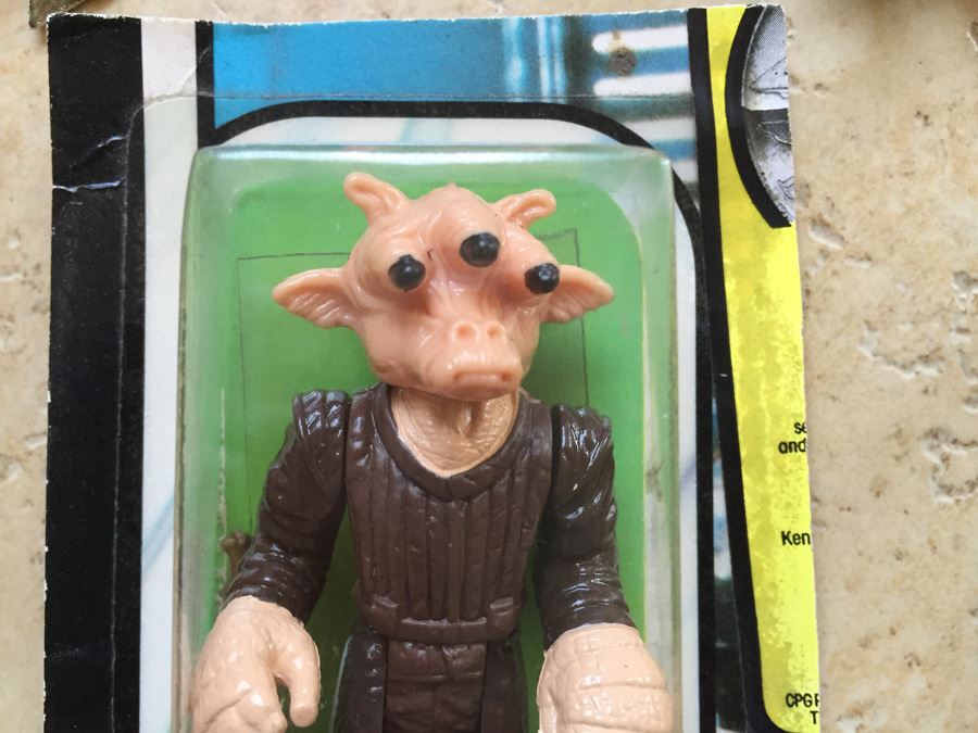 STAR WARS Kenner Action Figure 1977 Jawa, 1977 Sand People, 1978 Hammerhead And 1983 Ree Yees With Portion Of Cards Excellent Condition Never Played With [Photo 4]