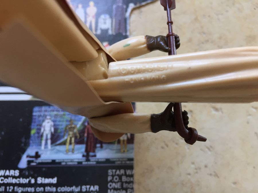 STAR WARS Kenner Action Figure 1977 Jawa, 1977 Sand People, 1978 Hammerhead And 1983 Ree Yees With Portion Of Cards Excellent Condition Never Played With [Photo 19]