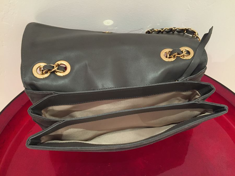 Stuart Weitzman Handbag [Photo 6]