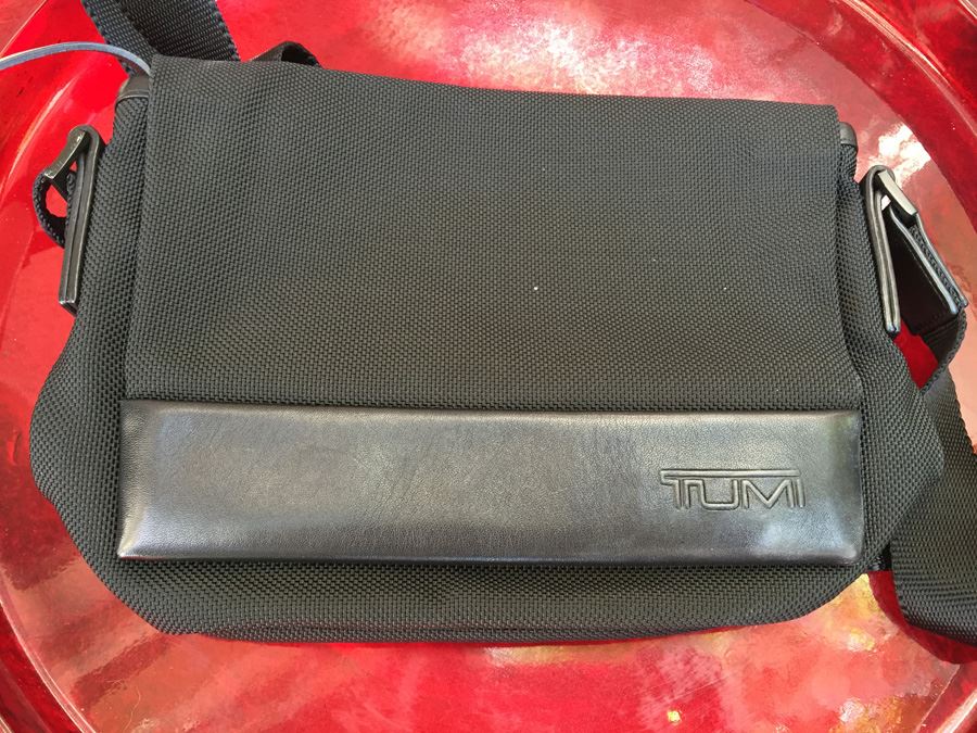 TUMI Bags [Photo 15]