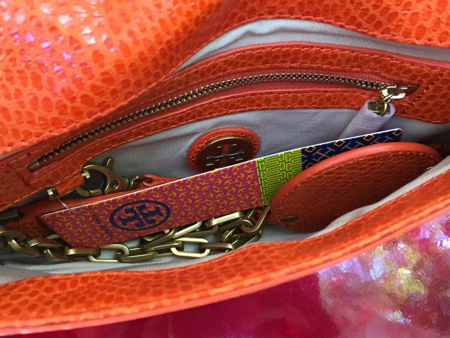 Tory Burch Handbag With Dust Cover [Photo 3]