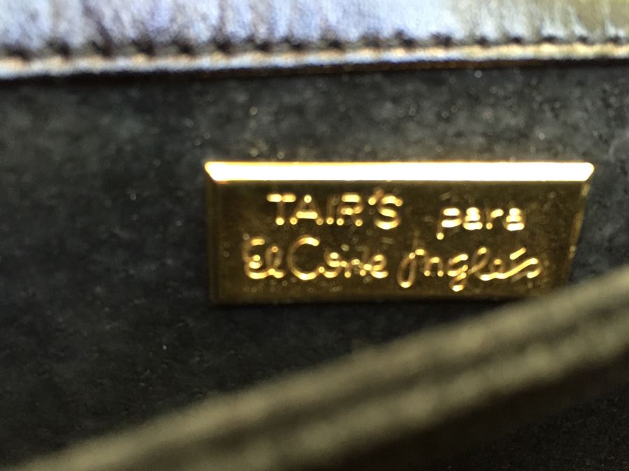 TAIR'S Black Handbag [Photo 8]