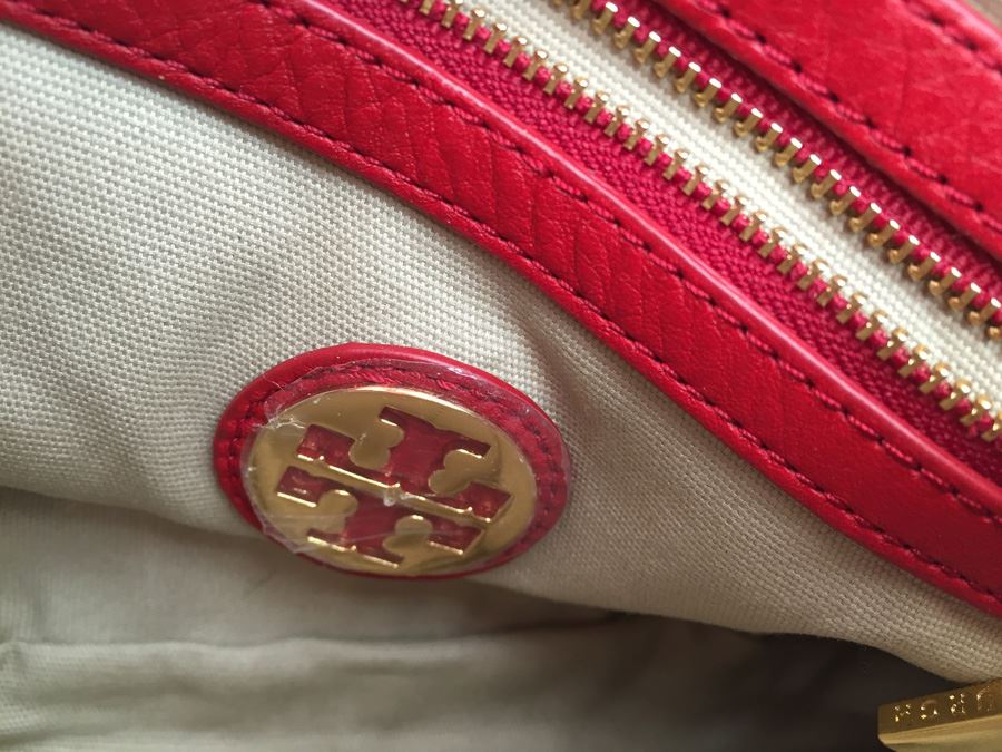 Tory Burch Handbag [Photo 6]