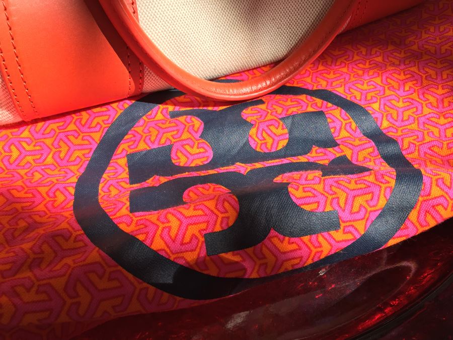 Tory Burch Handbag With Dust Cover [Photo 4]