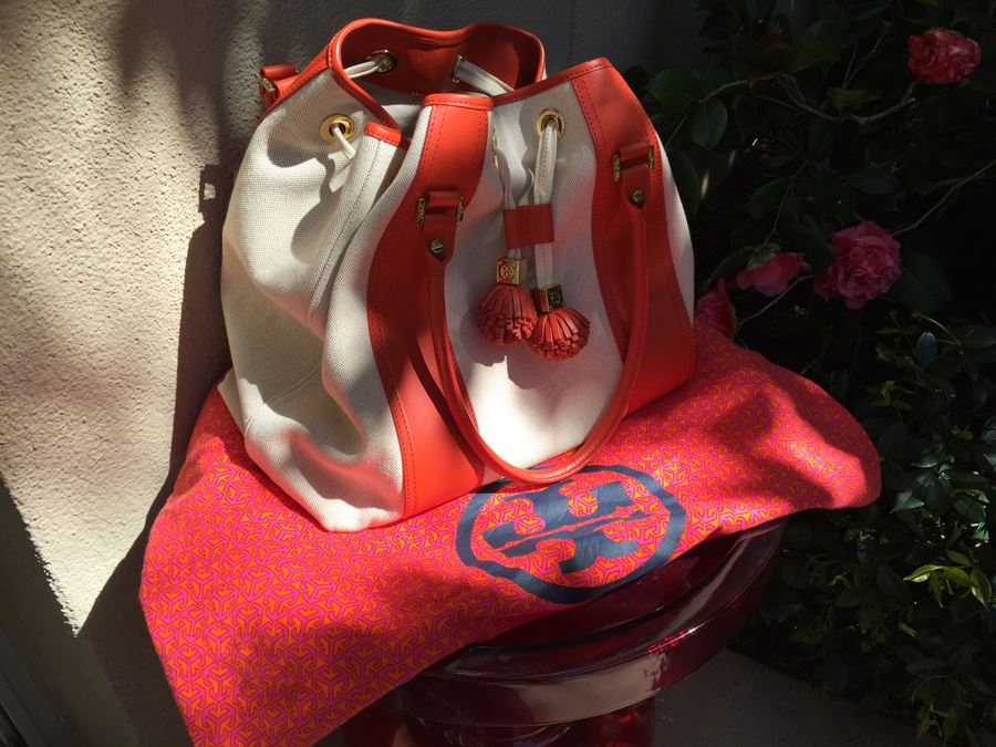 Tory Burch Handbag With Dust Cover