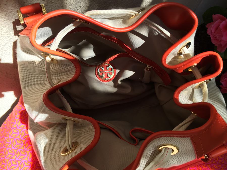 Tory Burch Handbag With Dust Cover [Photo 2]