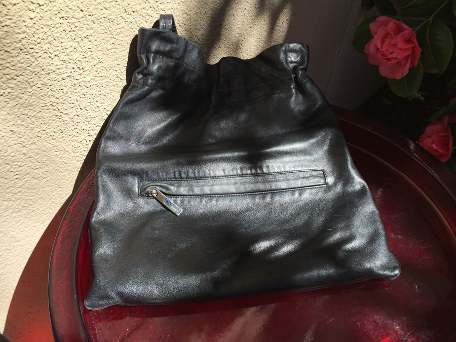 Black Leather Salvatore Farragamo Shoulder Bag Handbag Made In Italy [Photo 2]