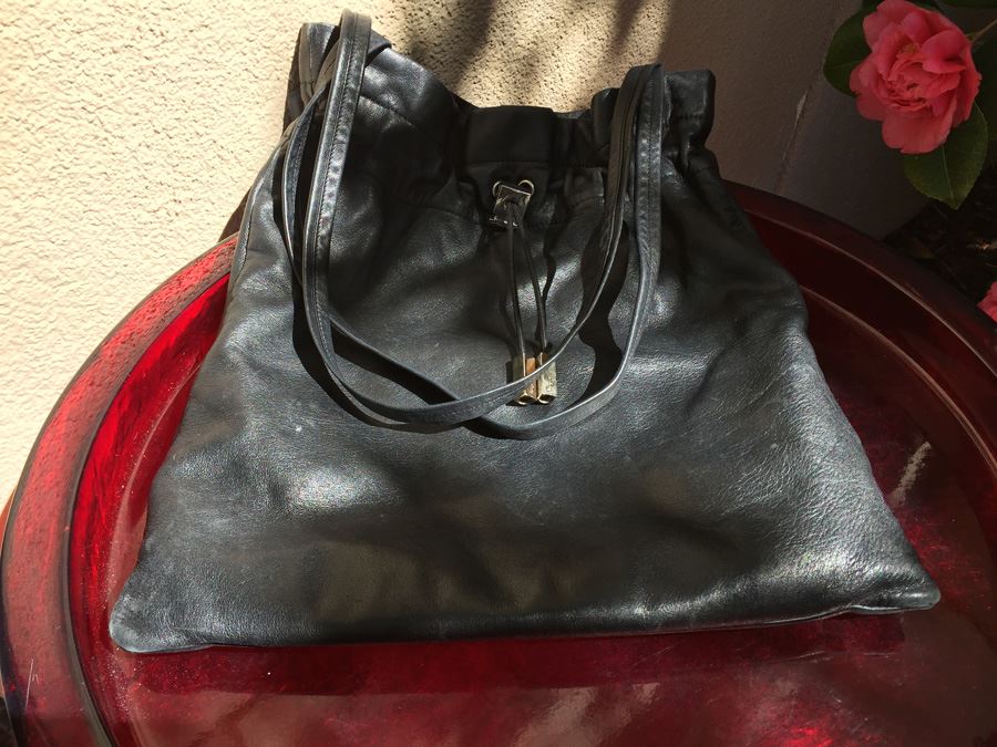 Black Leather Salvatore Farragamo Shoulder Bag Handbag Made In Italy [Photo 1]
