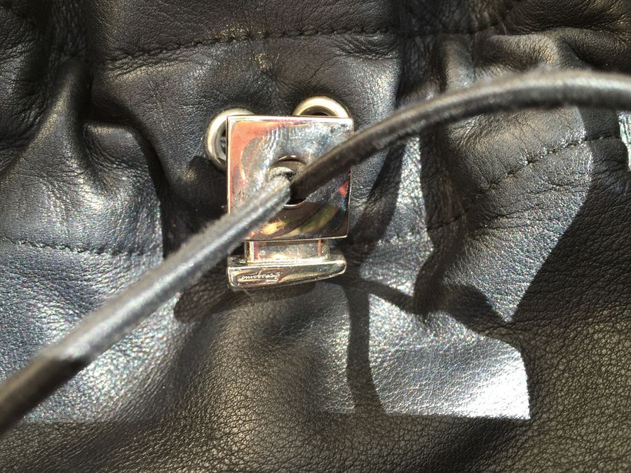 Black Leather Salvatore Farragamo Shoulder Bag Handbag Made In Italy [Photo 8]