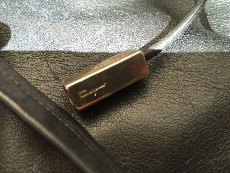 Black Leather Salvatore Farragamo Shoulder Bag Handbag Made In Italy [Photo 5]