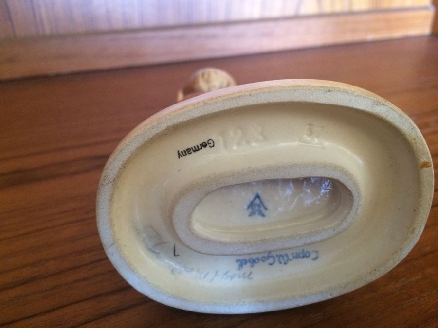 GOEBEL Hummel - 'MAX & MORITZ' , #123 [Photo 9]