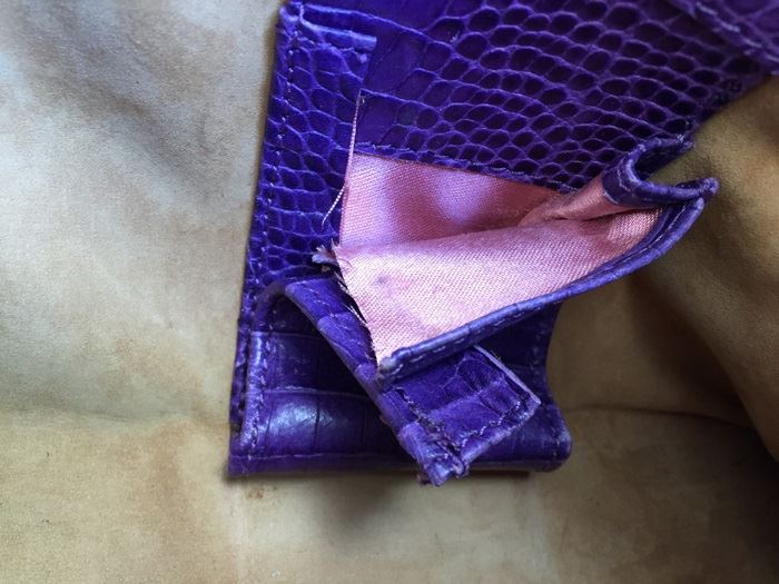 Purple SMYTHSON Croc Embossed Handbag [Photo 8]