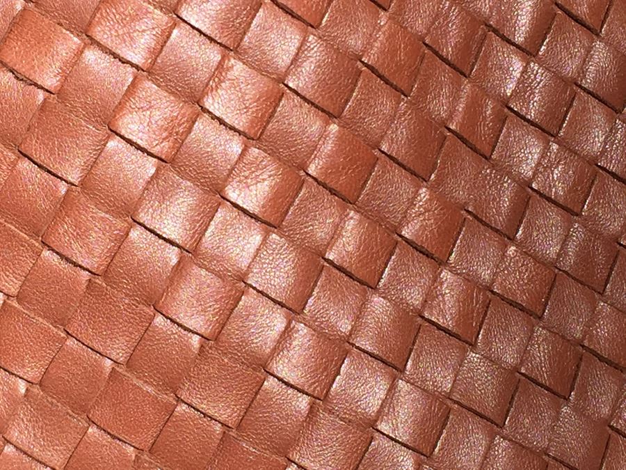 Light Brown Woven Leather Bottega Veneta Should Bag Handbag Made In Italy [Photo 2]