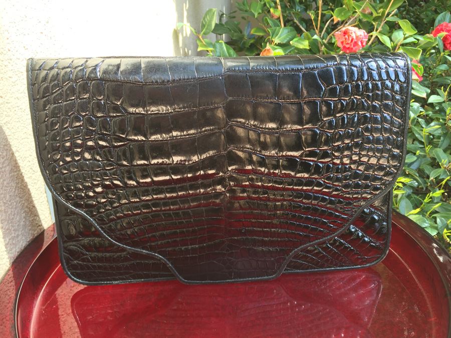 Black Varon Croc Embossed Handbag [Photo 7]
