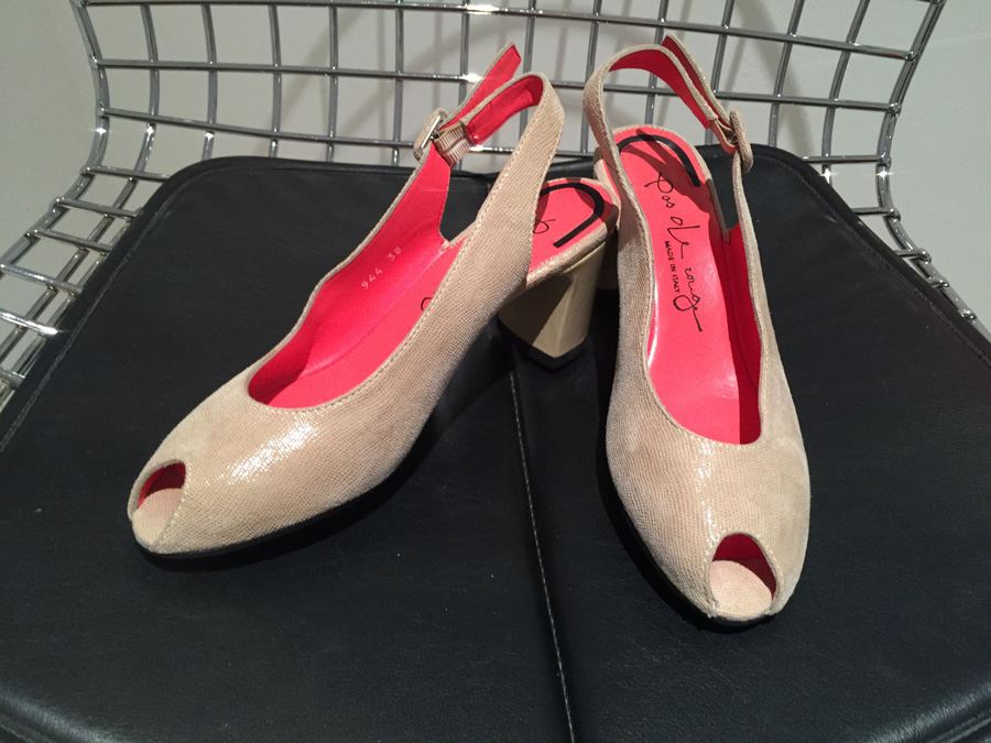 Pas de Rouge Shoes Made In Italy Size 38