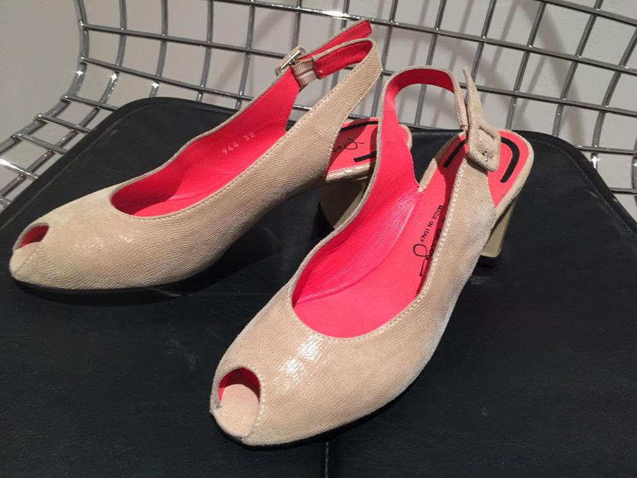 Pas de Rouge Shoes Made In Italy Size 38 [Photo 5]