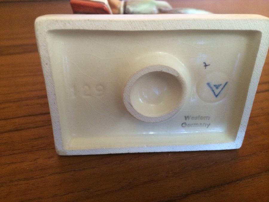 Hummel/Goebel The Conductor/Band Leader Figure #129 [Photo 5]