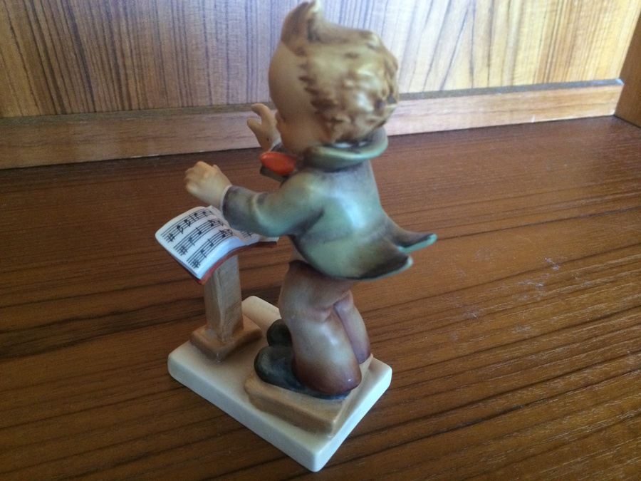 Hummel/Goebel The Conductor/Band Leader Figure #129 [Photo 2]