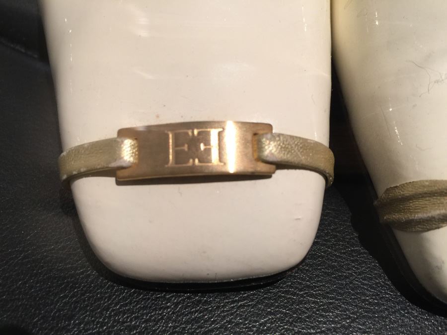 ESCADA White Shoes Size 7 1/2 B  [Photo 4]