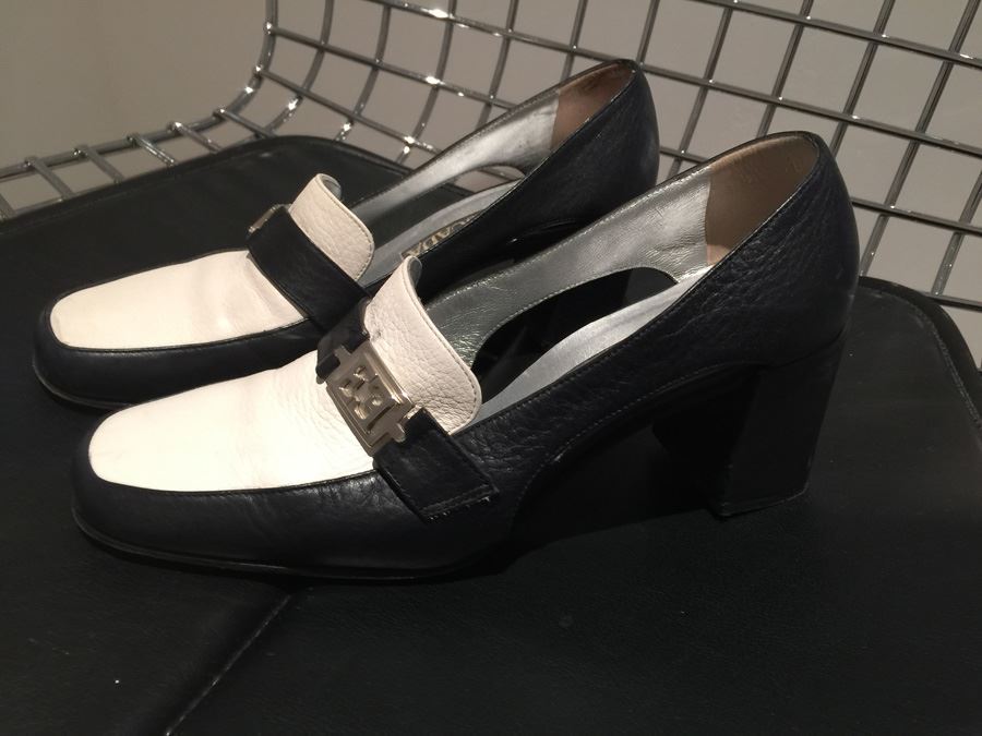 ESCADA Black & White Shoes Size 6 1/2 B Made In Italy [Photo 1]